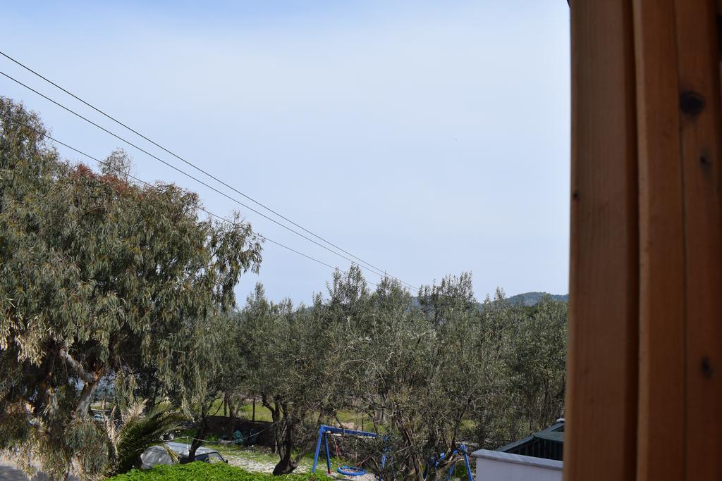 Rooms To Let To Kyma Skala Sikamineas Skala Sykamineas Bagian luar foto